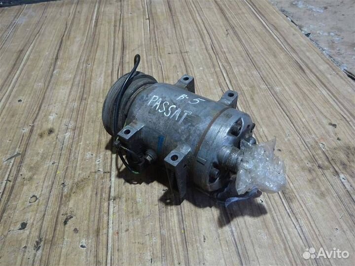 Компрессор системы кондиционирования Volkswagen P