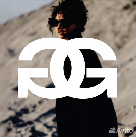 Мастер по маникюру