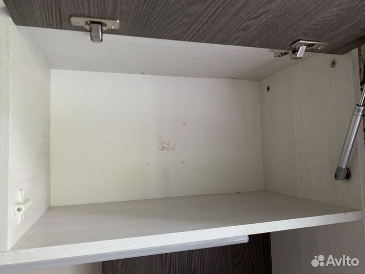 Рабочий стол для школьника