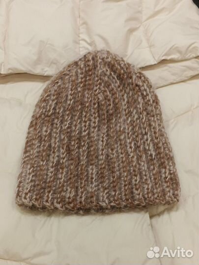 Шапка женская вязаная ручная работа