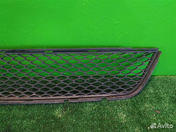 Решетка бампера KIA Sportage 2 (KM) 2009