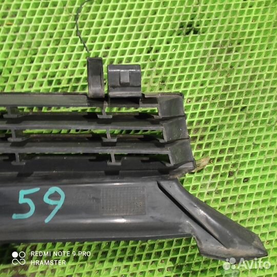 Решетка в бамперваз (LADA)