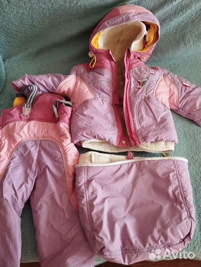 Зимний комбинезон для девочки