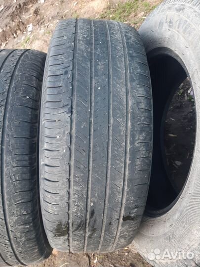 Michelin Latitude Tour HP 235/65 R17