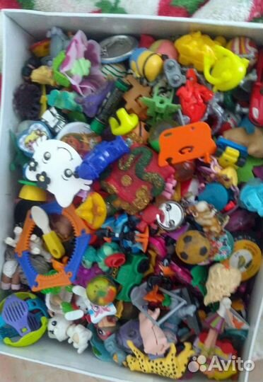 Игрушки из киндера
