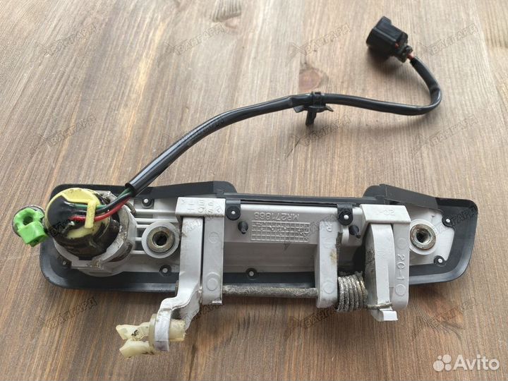 Ручка передняя наружная правая Mitsubishi Aspire