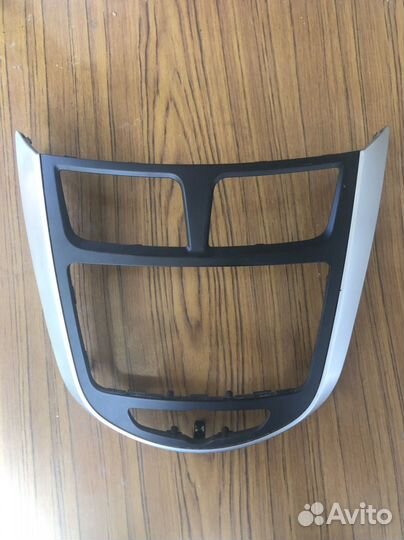 Штатная магнитола на hyundai solaris 1