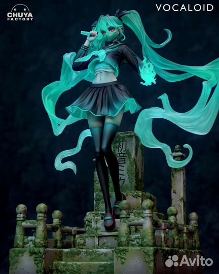 Hatsune miku vocaloid