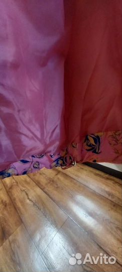 Осенне-весенняя удлинённая курточка для девочки