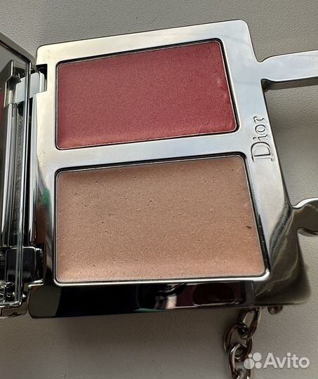 Dior брелок блеск хайлайтер 003