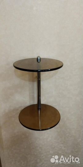 Полка стеклянная подвесная