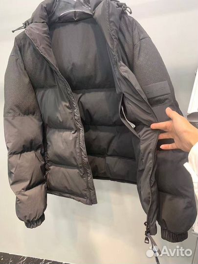 Louis Vuitton пуховик