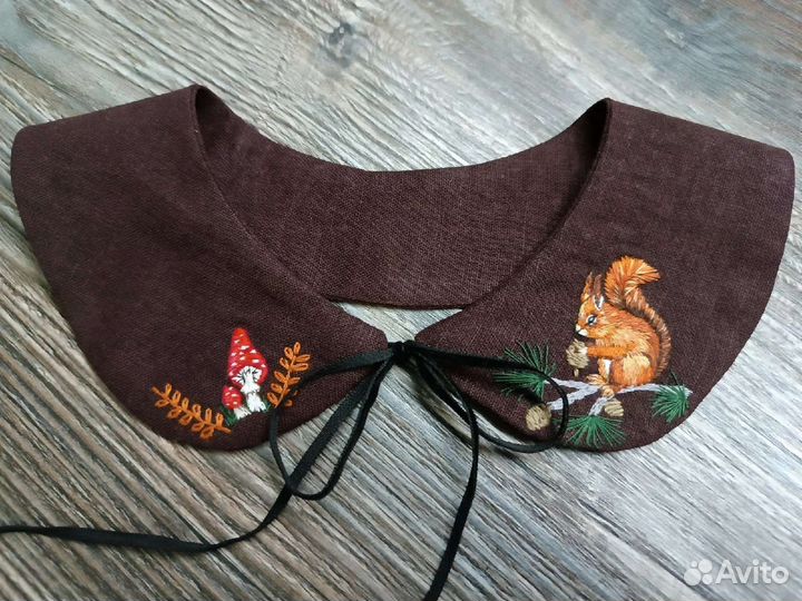 Воротничок с вышивкой