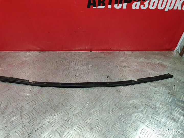 Уплотнительная резинка капота Fiat Albea / Siena