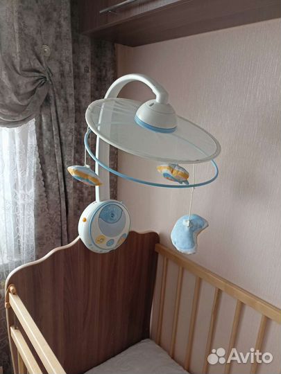 Мобиль на кроватку chicco