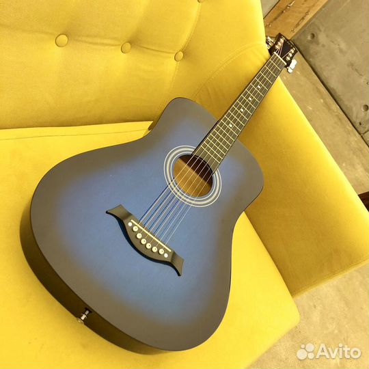 Гитара новая