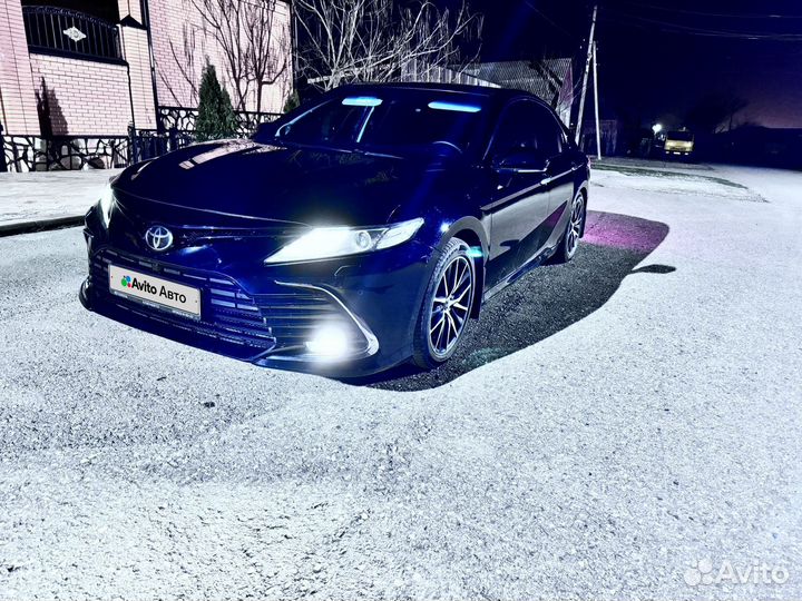 Toyota Camry 2.5 AT, 2019, 106 000 км