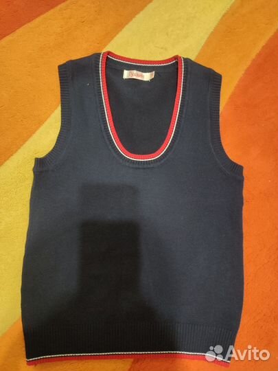 Жилет школьный