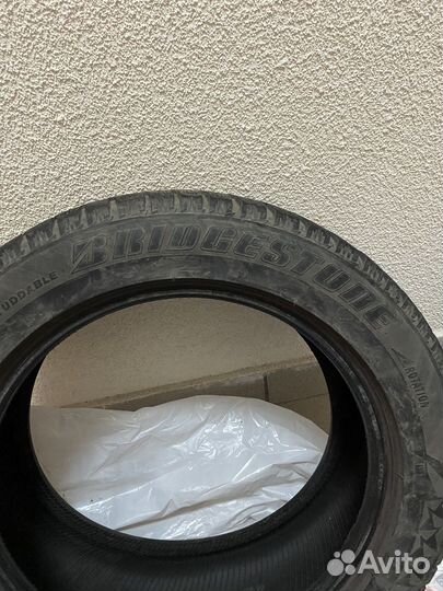 Bridgestone Ice Cruiser 5000 205/55 R16