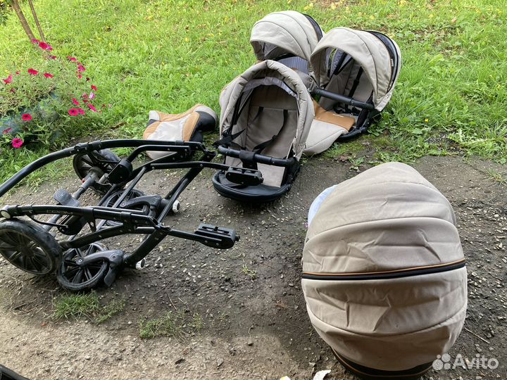 Коляска для двойни или погодок