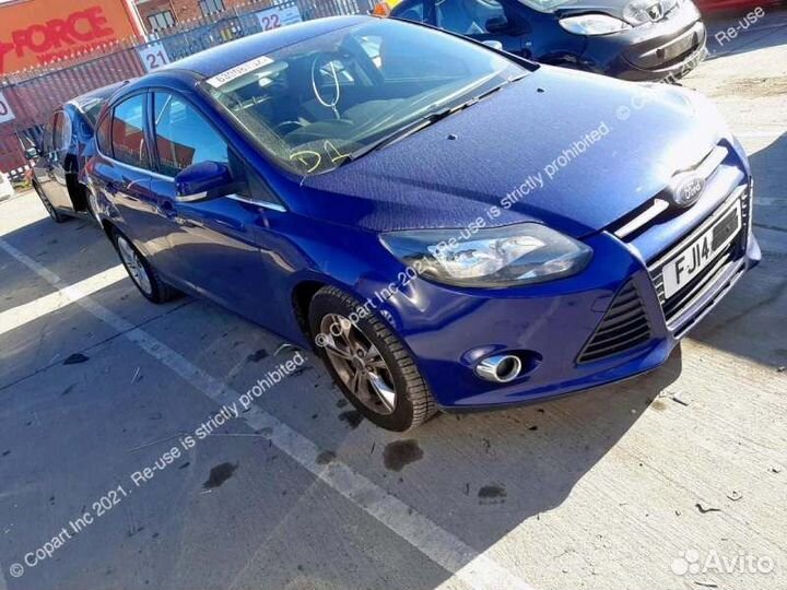 Кронштейн бампера задний правый Ford Focus 3 CB8