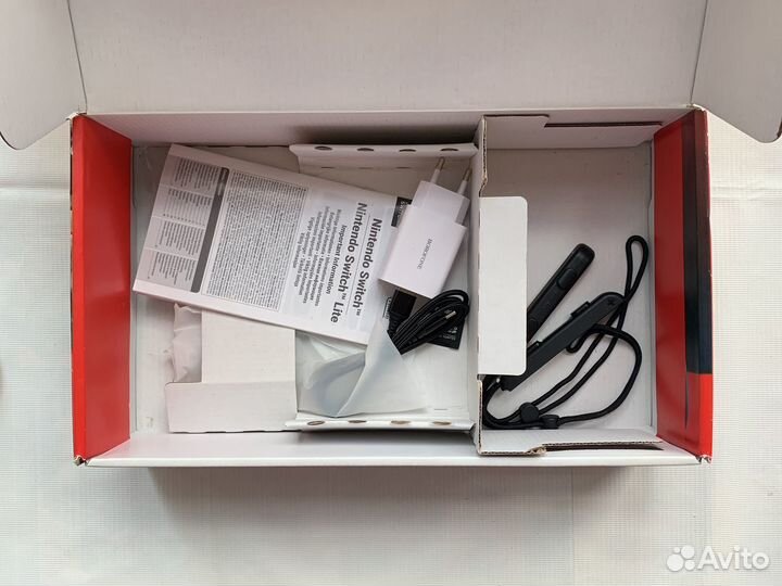 Nintendo Switch Rev2 Прошитая