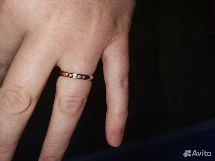 Кольцо золотое с бриллиантами