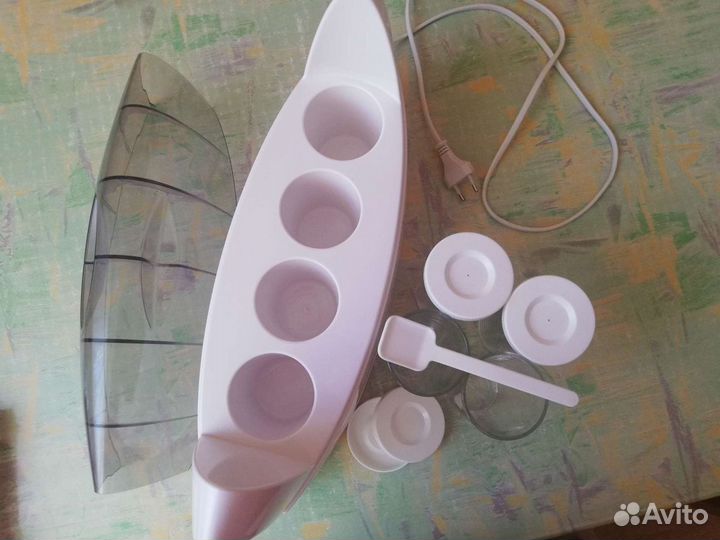 Йогуртница vivo ThermoMaster 201