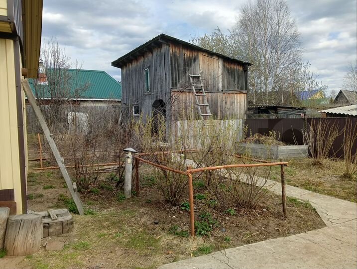 Дом 91,7 м² на участке 9 сот.