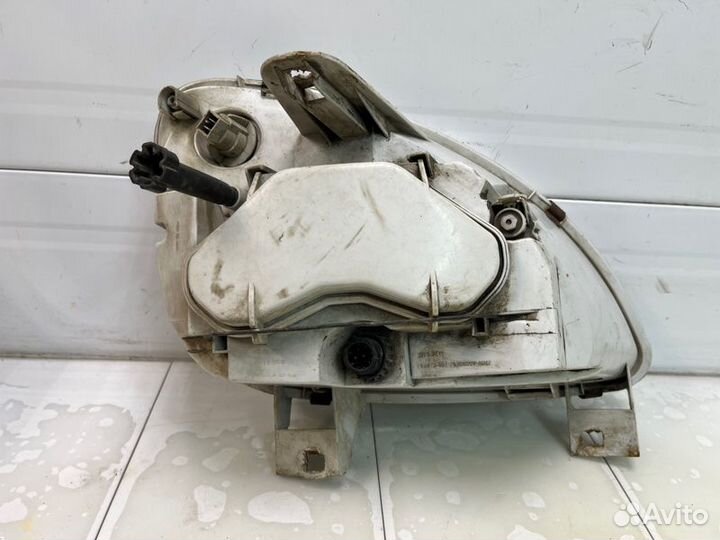 Фара передняя левая Газ Газель 3302 3302 2004