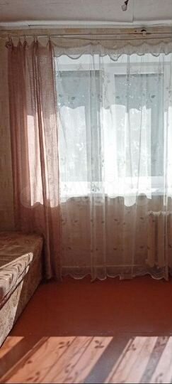 Комната 13,8 м² в 4-к., 2/5 эт.