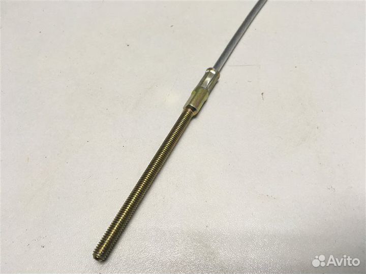 Трос ручника стояночного тормоза Volkswagen