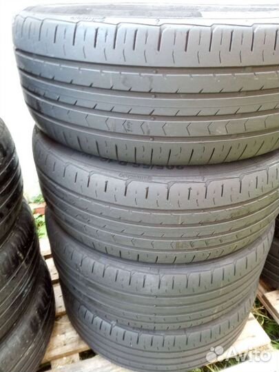 Continental ContiPremiumContact 5 205/55 R16
