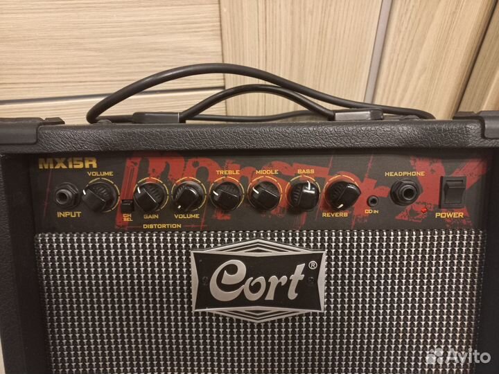 Комбоусилитель Cort MX15R Reverb
