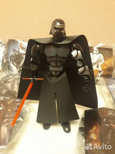 Конструктор фигурка супергероя