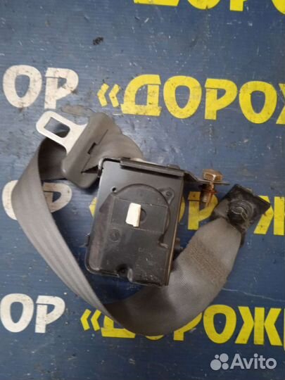 Ремень безопасности задний правый Kia Rio 1