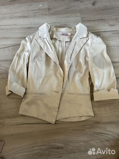 Женская одежда 42