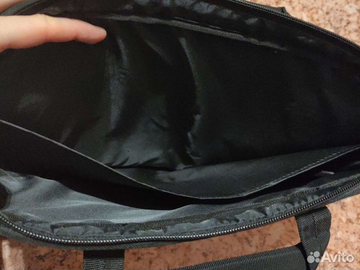 Новая сумка для ноутбука или документов