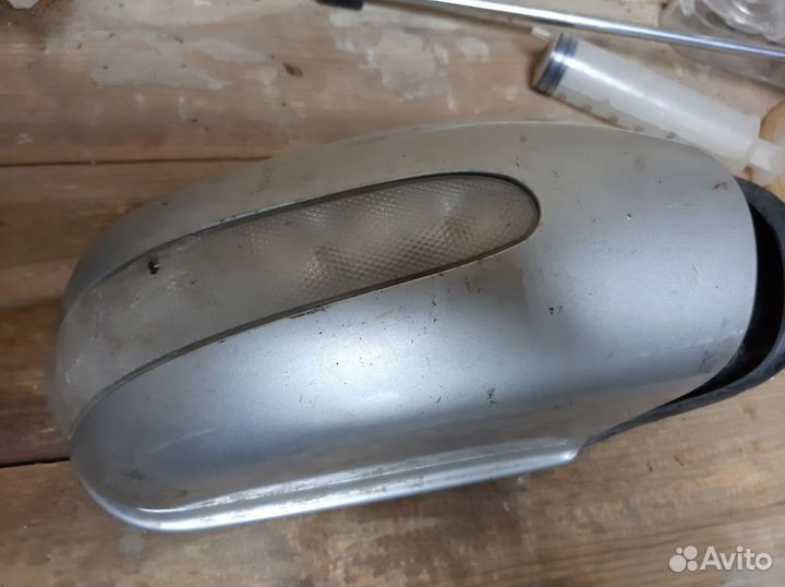 Зеркала мерседес с 200