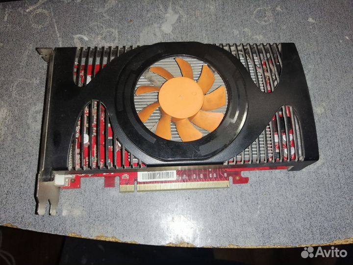 Материнская плата с процессором