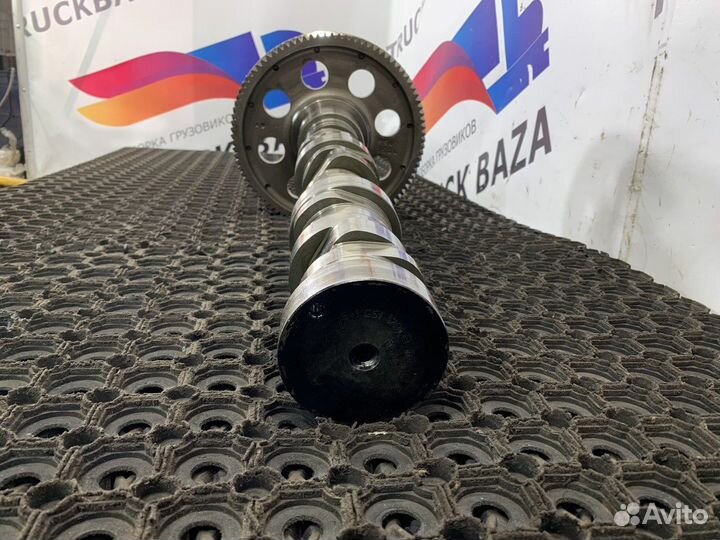 Распредвал Mercedes-Benz Actros