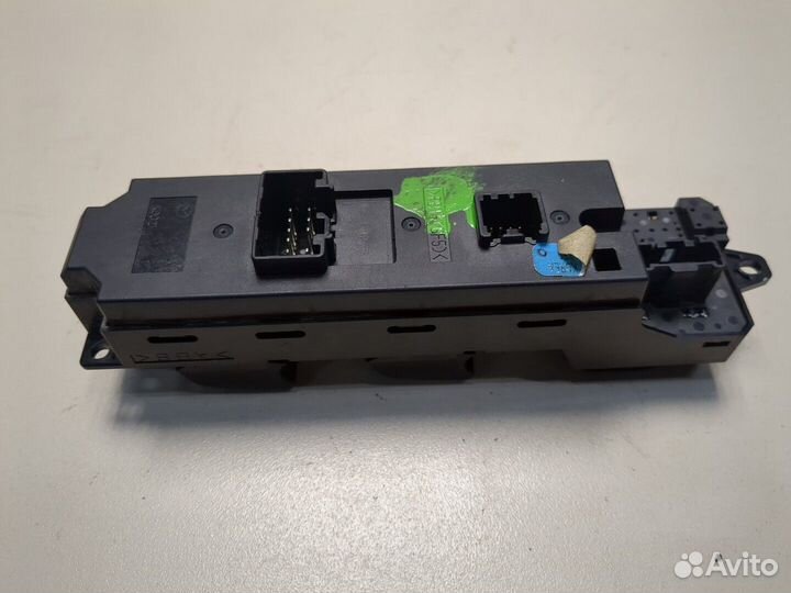 Кнопка стеклоподъемника Mazda CX-7, 2010