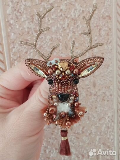 Брошь ручной работы