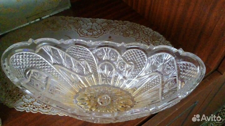 Хрустальное глубокое блюдо 