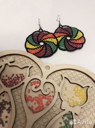 Серьги из бисера ручная работа