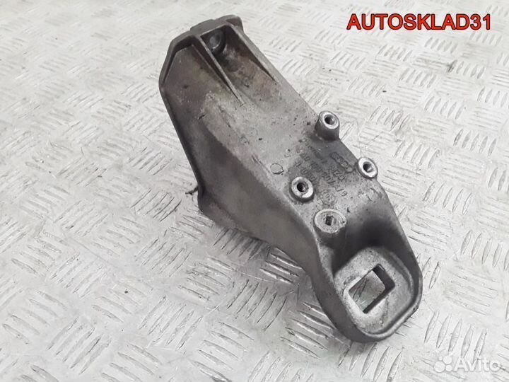 Кронштейн двигателя левый Audi 100 C4 4A0199307A