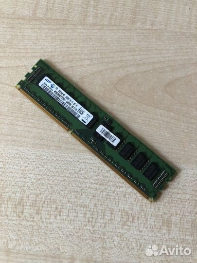 Память HP 2GB 2Rx8 500202-061 / 501533-001