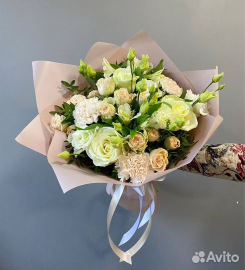 Доставка букетов. Оригинальное исполнение