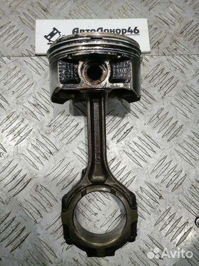 Поршень в сборе VQ35DE 3.5L Nissan