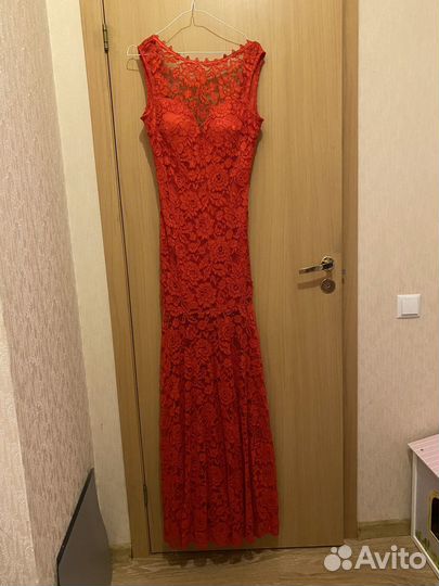 Вечернее платье